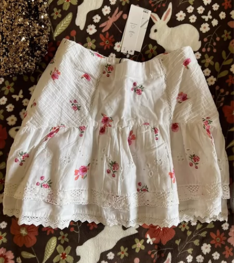 zara 白色碎花刺绣半身裙 蛋糕裙 30...