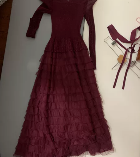 歌莉娅蛋糕裙 敬酒服 礼服。只穿过一次，需...