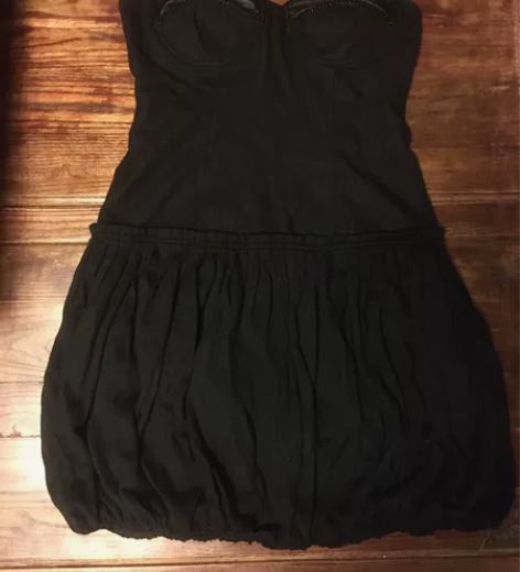 羊毛抹胸花苞裙样衣，M码，胸围84cm，裙...