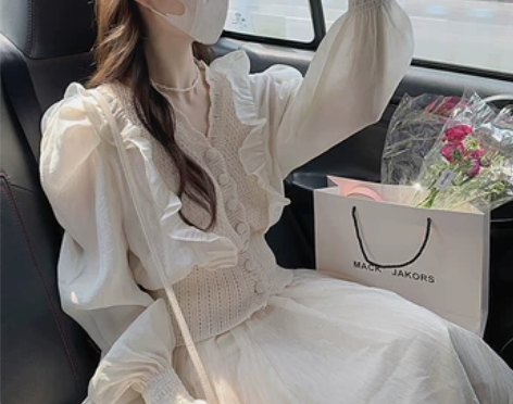 时尚套装女2022年新款春季洋气法式针织开...