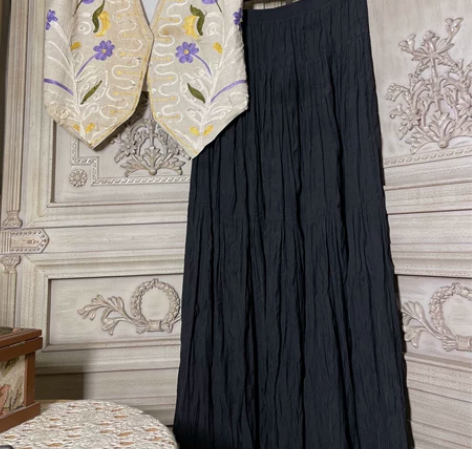 古着日产马甲￥150 衣长54｜胸围100...