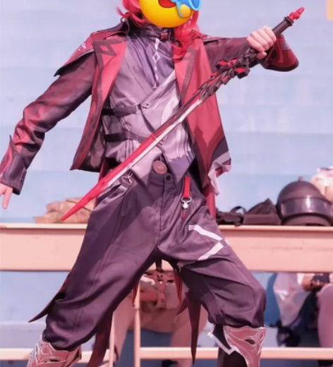 迪卢克殷红终夜cos服大全套+武器,全部打...