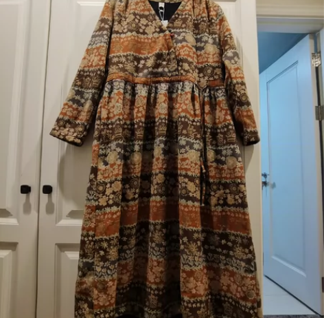 民族风亚麻加绒连衣裙，胸围106，衣长12...