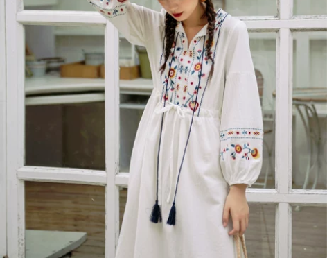 长袖民族风刺绣连衣裙超仙泰国长裙子海边度假...