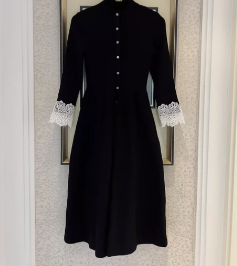 欧时力赫本风复古风港风立领精纺纯羊毛高腰蕾...