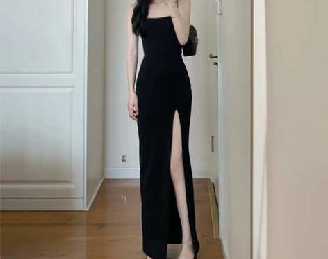 【狂欢价】港风复古chic黑色吊带连衣裙子...