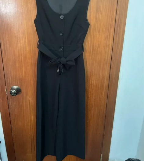 西装连衣阔腿裤，s码，腰围平铺大概34厘米...