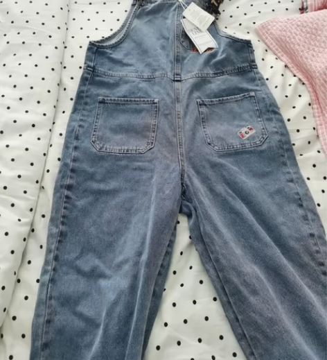 全新小熊家165码背带裤80转 感兴趣的话...