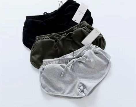 尽显翘臀大长腿！2021夏季新款松紧腰针织...