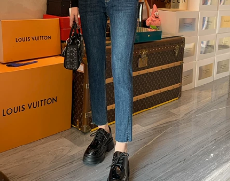 #10/19 10:30AM#余潇潇【漫画...