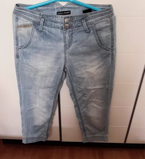 搬家清衣柜 only百搭7分牛仔裤 这件在...