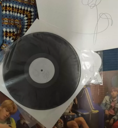 防弹少年团承her黑胶 本体除卡外配置全 ...