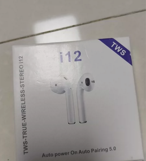 全新无线双耳立体声音乐耳机i12 感兴趣的...