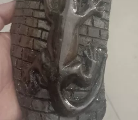 木雕壁虎，避货，寓意好，阴沉木 感兴趣的话...