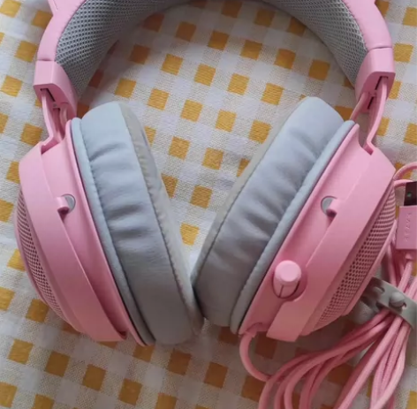 雷蛇北海巨妖猛猫版粉晶 购于淘宝旗舰店20...