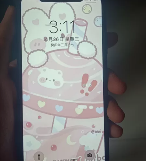 iPhonex 64g 女盆友的不用了 美...