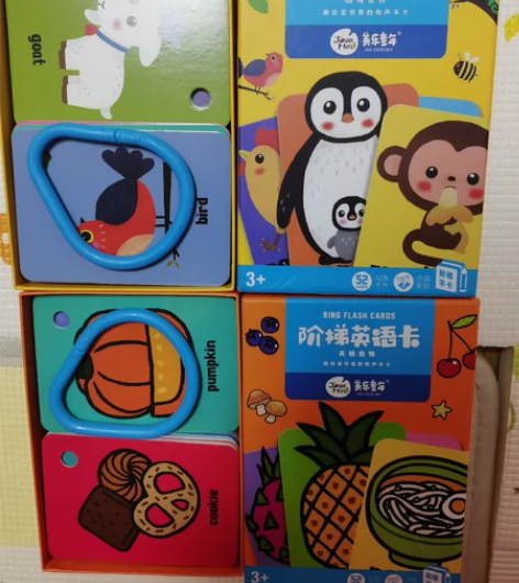 美乐童年阶梯英语卡 动物世界 美味实物 正...