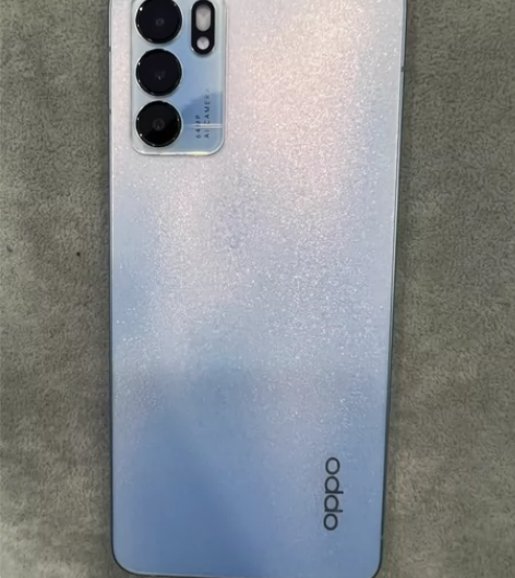 Reno6手机5G内存8+128，纯原机器...