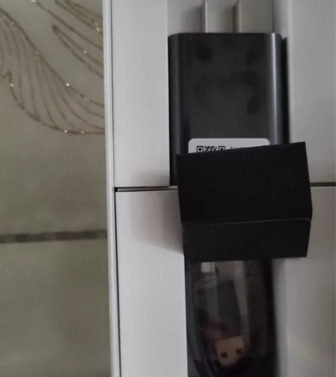 摩托罗拉s30原装全新未拆封 33瓦充电器...