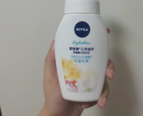 妮维雅云柔植萃氨基酸洁面泡泡温和深层清洁洗...