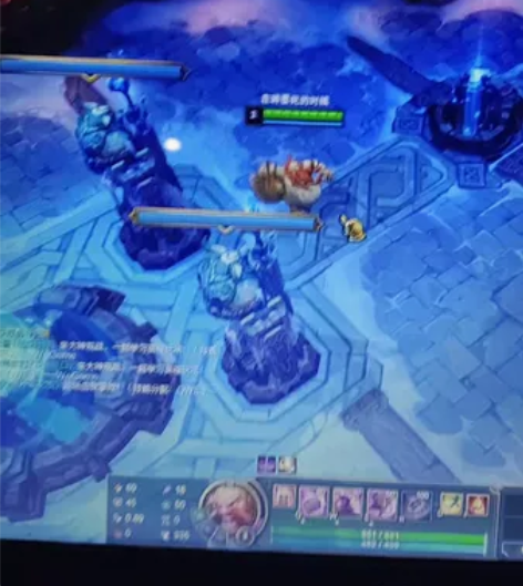 戴尔笔记本 ，成色很不错。流畅上网聊天，办...