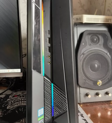 Asus rog21台式机不含显示器。 感...