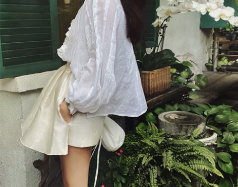 BettyChow刺绣提花蓬蓬五分短裤半裙...