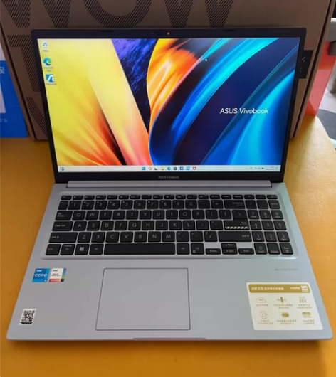 华硕无畏15轻薄大屏商务办公游戏本! 全新...