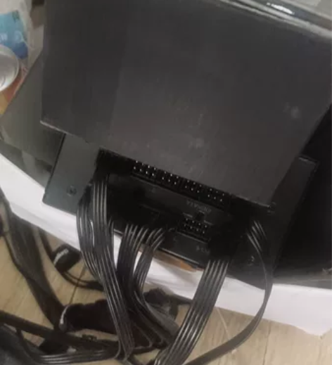 鑫谷GP950G黑金版 腾讯动漫联名款，铁...