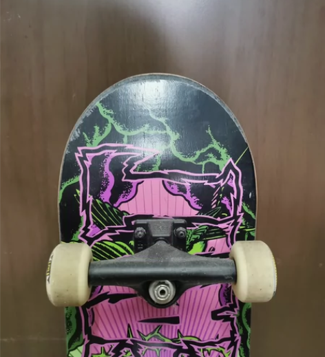 dbh滑板买回来没滑过超过十次一直吃灰限制...