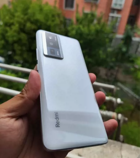 几乎全新的小米红米k60 白色12+256...