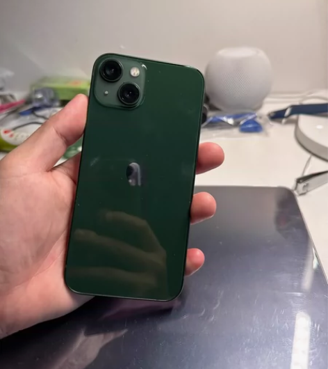 急出！！充电仅17次的iPhone13（缓...