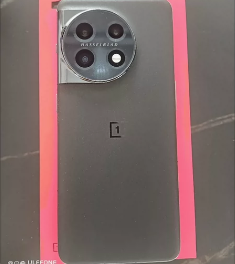 一加手机11 无尽黑 16+256，盒全套...