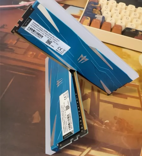 笔记本内存，DDR4-16G-3200-三...