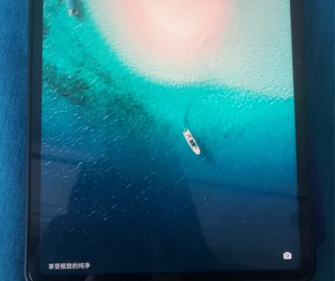 买了不几天,荣耀大本,有需要的叫我荣耀平板...