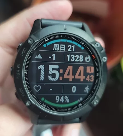 佳明飞耐时6佳明fenix6 pro邃黑旗...