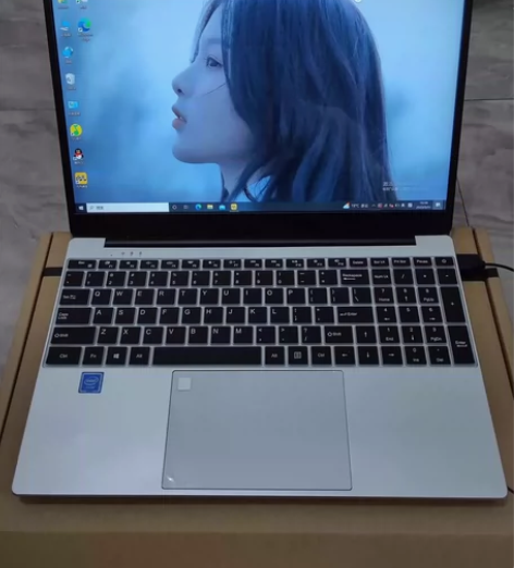 【低价转让】全新13代笔记本15.6英寸笔...