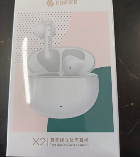 公司发的漫步者x2无线蓝牙耳机，全新未拆封...
