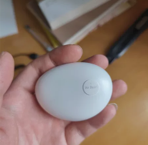 qcy的耳机,整理物品时翻出来的,100块...