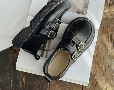 法式皮带扣单鞋浅口名媛风百搭女鞋春夏季乐福...