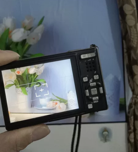 爱国者V790数码相机功能正常八成新有电池...