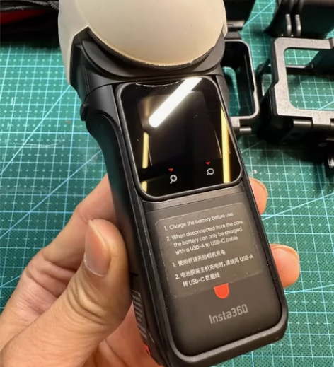 Insta360 ONE RS一英寸莱卡版...