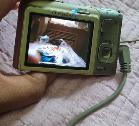 惠普数码相机 屏幕正常 直插电源试机...