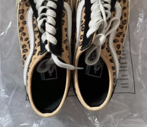 vans万斯豹纹女款板鞋36.5 买小了穿...