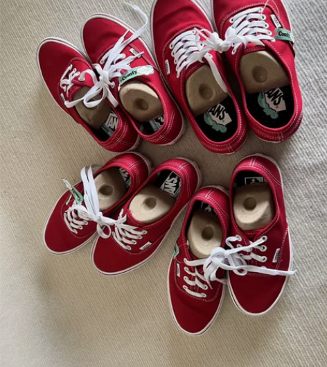 Vans范斯万斯火龙果红超轻棉花底板鞋35...