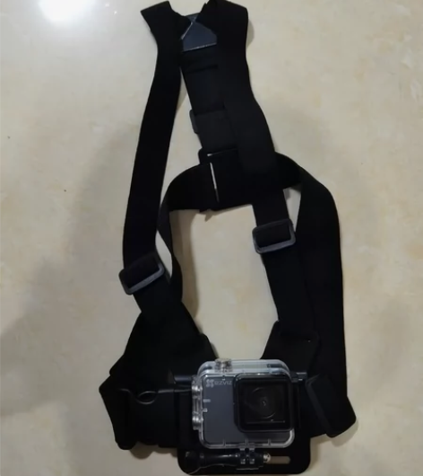 萤石S3运动相机，原盒在相机本体基本全新，...