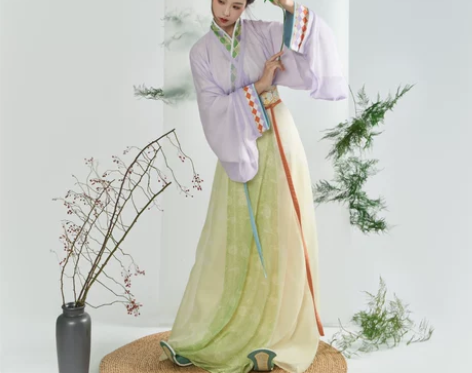 琴挑晋制春日汉服交领襦八破裙少女桃红柳绿 ...