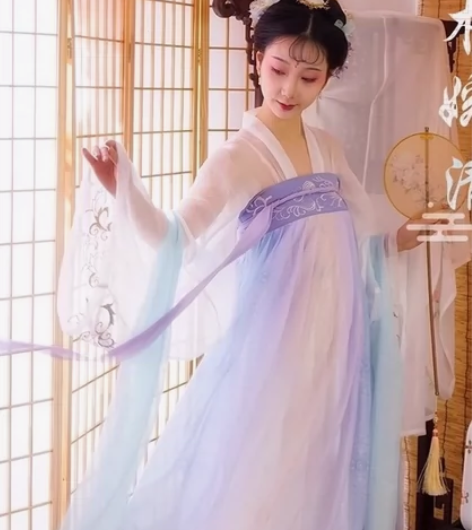 都城南庄原创绣花印花齐胸襦裙汉服上襦+下裙...