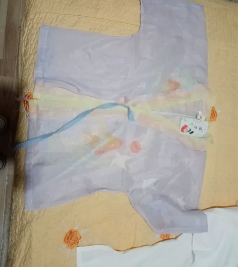 洛苓汉服 感兴趣的话点“我想要”和我私聊吧...