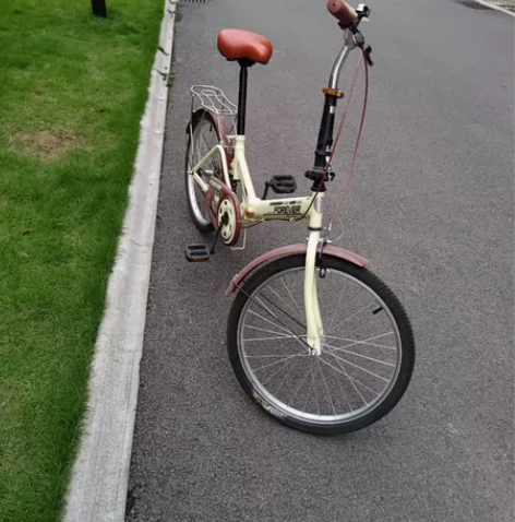 出一辆永久折叠自行车20寸，99新，买来就...